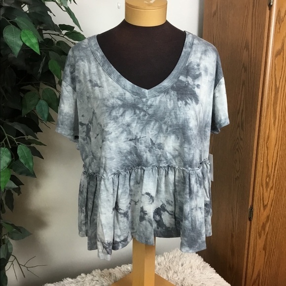 So XL short sleeve peplum tee charcoal tie dye NWT - Picture 1 of 11